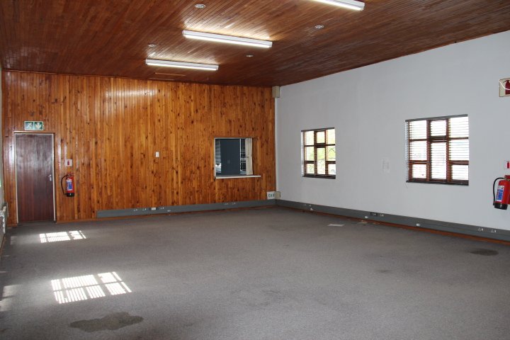 To Let  Bedroom Property for Rent in George Industrial Western Cape